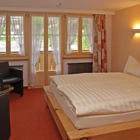 Steinbock Hotell 3*